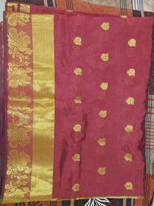 Elegant Maroon Saree with Golden Border