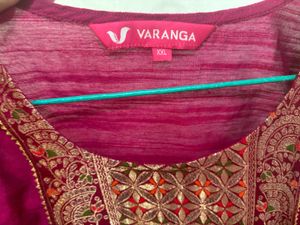 Beautiful Embroidered Kurta Set