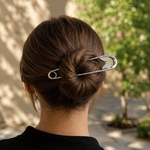 Chic Safety Pin Hair clip