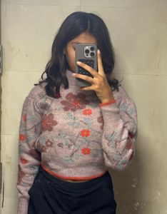 Floral Print Cropped Sweater