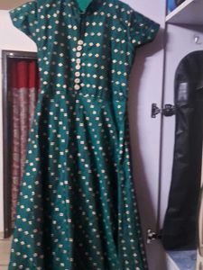 xl size gown party wear