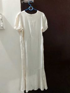 Elegant Cream Midi Dress