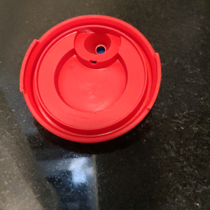 Vintage Tupperware 1.1L Bottle
