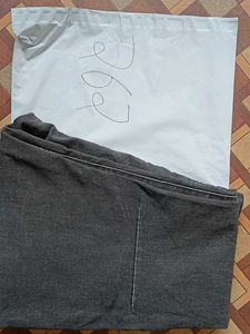 ⚡ ⚡ Flash Sale ⚡ ⚡ Grey Denim Jeans