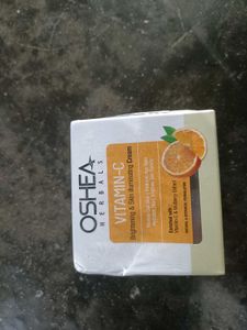 OSHEA HERBAL VITAMIN C CREAM 🥰