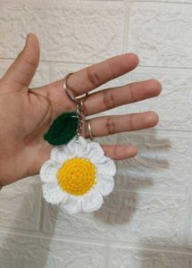 Handmade Crochet Daisy Keychain