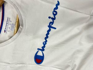 CLASSIC CHAMPION LOGO T-SHIRT