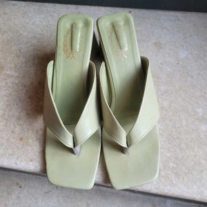Chic Square Toe Heeled Sandals
