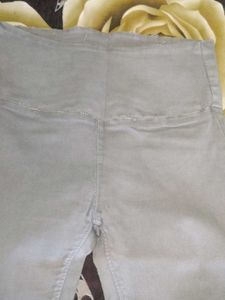 Women's Light Grey Slim Fit Pants