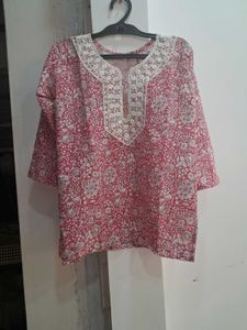 combo of 2 kurti Stylish Ethnic Kurta with Decorat