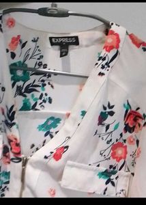 Chic Floral Print Blouse