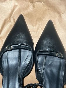 Zara leather kitten heels