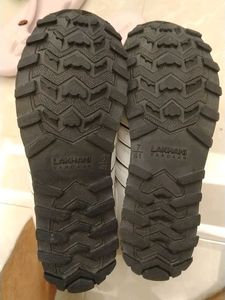 White Men's Sports Shoes