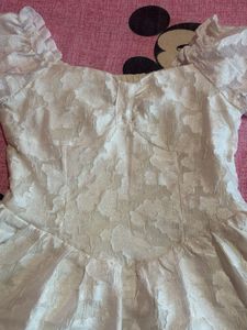 White Floral Jacquard Puff-Sleeve Mini pintresty D