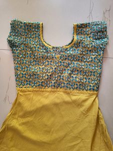Anarkali Kurti
