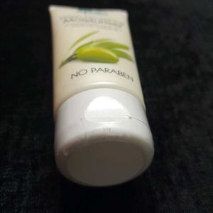 New Pack Sealed Moisturizer
