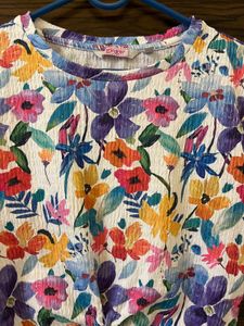 Vibrant Floral Print Crop Top