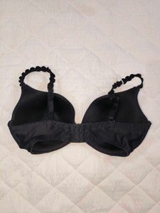 Comfortable Black Push-Up Bra