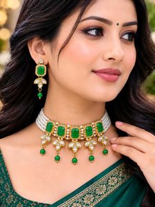 Elegant Emerald & Pearl Choker Set