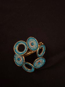 Stunning Turquoise & Gold Bangle