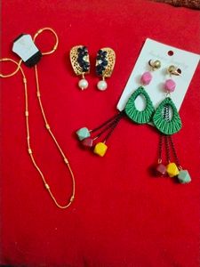 Beutiful Earrings With Chain