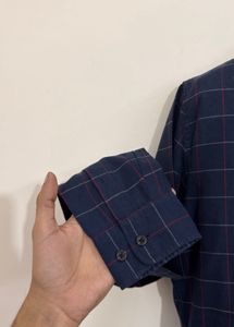 Men's Classic Plaid Button-Down Shirt