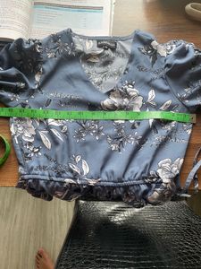 Kassually Blue Floral Puff Sleeve Top