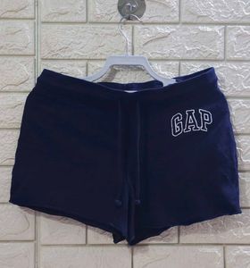 GAP Women's Classic Fleece Logo Shorts