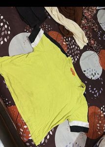 combo of 4 tshirts 🔥