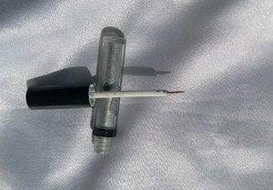 Ronzille White Glitter Metallic Liquid Eyeliner