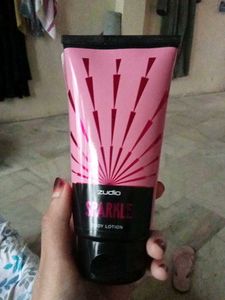 Zudio Body Sparkling Lotion