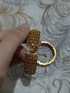 Elegant Gold Plated Bangles Set