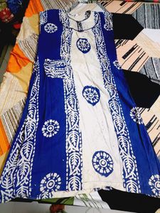 Blue & White Batik Print Nightgown