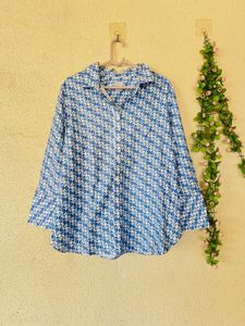 Chic Blue & White Printed Button-Up Shirt