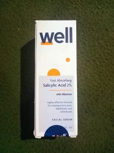 Wellwell 2% Salicylic Acid Face Serum