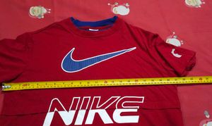 Nike Women's Sportswear Crop Top