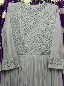 Elegant Grey Lace &amp; Tulle Gown
