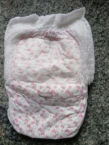 XL size baby diapers (45 nos)