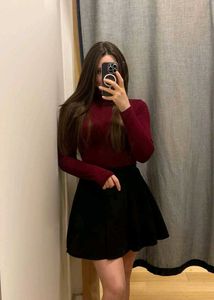 H&M New Black Pleated Mini Skirt
