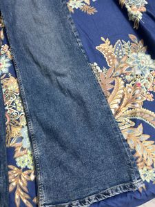 Wide leg Blue Jeans