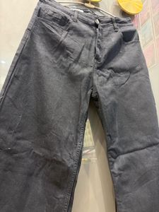Stylish Grey Wide-Leg Jeans