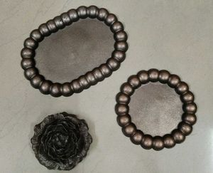 Decorative Trays & Flower Figurine