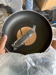 F Smartbuy Red Large Pan Unused With Handle