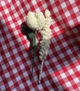 Crochet tulip & lavender Colour (White)🌷