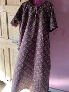 Comfortable Brown Printed Nightgown