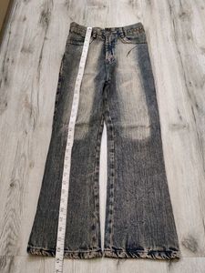 Ma1205 Vintage bootcut jeans waist 24 inches