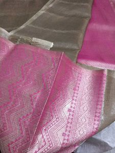 Elegant Silk Saree with Pink Border