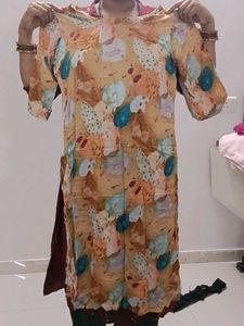 Stylish Printed Kurta