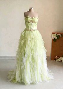 Exquisite Light Green Ruffled Gown 💚