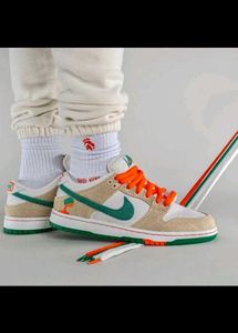 Nike SB Dunk Low "Green Apple"